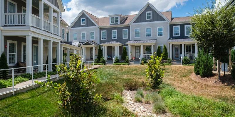 Why Franklin Homes Near Trees and Green Space Often See More Pest Activity